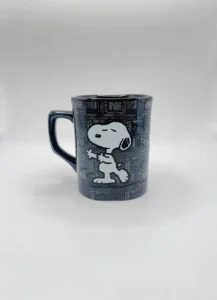 taza-de-ceramica-iridiscente-snoopy-530-ml
